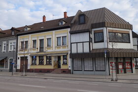 Foto della petizione:Herr Oberbürgermeister, bewahren Sie eine der letzten historischen Häuserzeilen in Kehl!