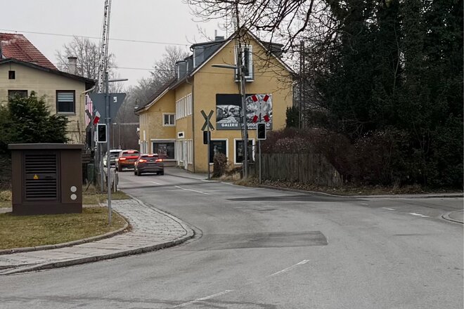 Obraz petycji Hohenschäftlarn - gegen die Schließung des zweiten Bahnübergangs Starnberger Straße