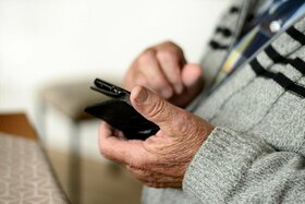 Դիմումի պատկերը՝ Ich will mit Oma whatsappen! Internetzugang als Grundversorgung, auch in Pflegeeinrichtungen