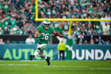 Image of the petition 이글스 코치 닉 시리안니, NFL 러싱