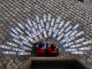 Bild der Petition: Ja, jede berechtigte baden-württembergische Stadt soll ihr Retrokennzeichen erhalten, wenn sie will