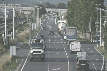 Image of the petition Ja zum Schienenausbau und zur Entlastung der innerstädtischen Straßen durch die S34