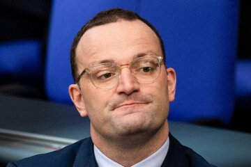 Bild der Petition Jens Spahn muss auf seine Privilegien verzichten