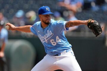 Image of the petition Kansas City Royals 1-0 Victory