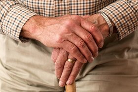 Bild der Petition: Niente più compensazione e riduzione della pensione di vecchiaia con la pensione di associazione BG
