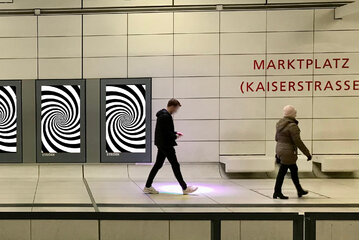Bild der Petition Keine Werbung in der Karlsruher Straßenbahn!