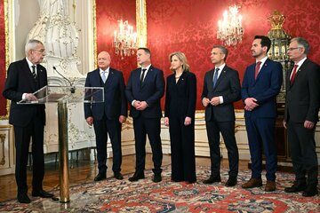 Imagen de la petición NO sweetener coalition! NO further exclusion of the election winner FPÖ!