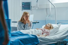 Foto e peticionit:Kinder in Gefahr – Pflegenotstand stoppen!