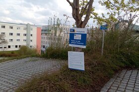 Bild på petitionen:kostenloses Anwohnerparken beim Klinikum Traunstein