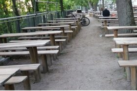 Picture of the petition:Kurzbänke auf dem Erlanger Bergkirchweihgelände erhalten