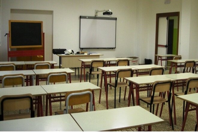 Imagen de la petición La scuola non è una filiera. Fermiamo la "riforma" del 4+2 nei tecnici e nei professionali