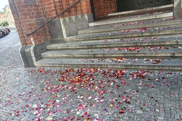 Image of the petition Lametta aus Kunststoff bei Hochzeiten im Köpenick verbieten!