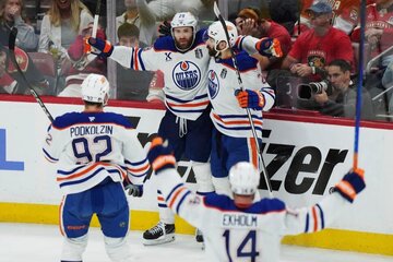 Imagen de la petición Leon Draisaitl Scores in OT Again
