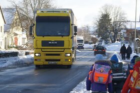 Bild der Petition: LKW-Verkehr überLeben - Mensch vor Profit