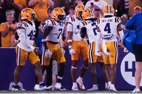 Obraz petycji: LSU Intercepts 5 of DJ Lagway