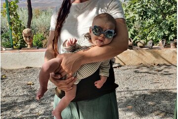 Imagem da petição Mas dinero por Anouk