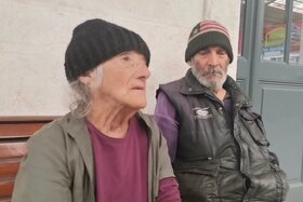 Picture of the petition:Matrimonio de ancianos diabéticos, problemas cardiacos viven en la calle, por construcción de hotel