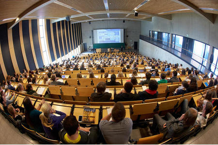 Bild der Petition: Maximalteilnehmerzahl für Seminare und Vorlesungen an der Uni Koblenz erhöhen!