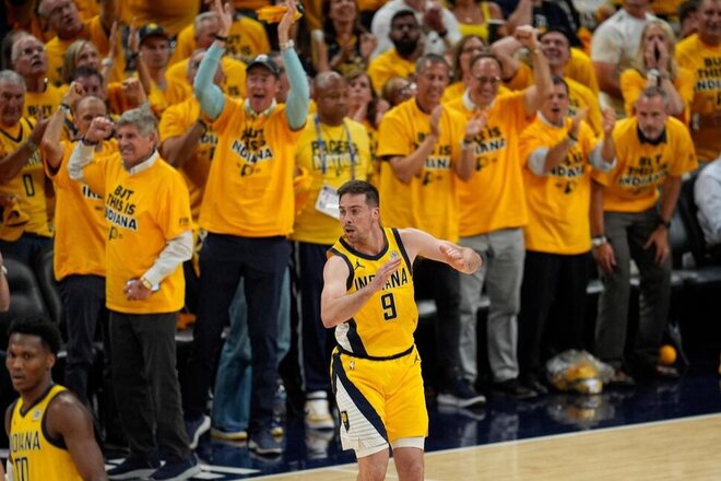 Εικόνα της αίτησης McConnell, Mathurin Lead Pacers
