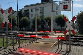 Image of the petition: Mehr Sicherheit am Bahnübergang „Bonames Mitte“ – Wir fordern eine Schranke!