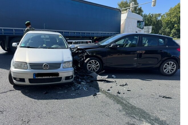 Billede af andragendet Mehr Sicherheit an der Kreuzung B65 Beckedorf – jetzt handeln, bevor Schlimmeres passiert!