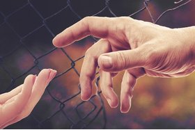 Bild der Petition: Menschlichkeit zeigen, jetzt! - Deutschen Haushalten freiwillige Flüchtlingsaufnahme ermöglichen