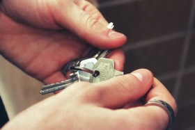 Bild der Petition: Mietpreisbremse durch Enteignung der großen Wohnungsunternehmen