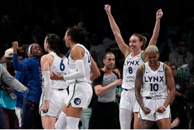 Bild der Petition: 미네소타 링스, WNBA 결승 1차전에서 95-93 연장전 승리로