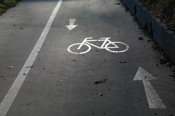 Bild der Petition Mitbenutzung der Fahrradwege durch Kleinkrafträder bis 50 km/h