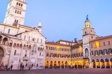 Image of the petition Modena, Ripartiamo!