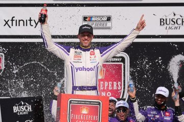 Immagine della petizione NASCAR Set for Summer Stretch March Madness Style