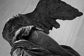 Picture of the petition:Nike of Samothrace - The Return