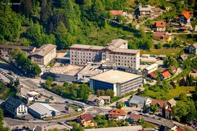 Φωτογραφία της αναφοράς:Ohranitev dejavnosti splošne bolnišnice na Jesenicah