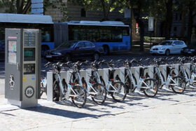 Bild der Petition: ORDNUNG für Köln - Schaffung von festen Mietstationen für E-Scooter in Köln