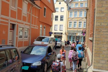 Bild der Petition Papenschule/Blombergerstraße - Sperrung für Autos während der Bring-und Abholzeiten