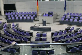 Bild der Petition: Paritätische Verkleinerung des Deutschen Bundestages