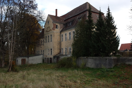 Foto van de petitie:Petition an den Sächsischen Landtag gg. das Unterbringungskonzept des LRA Meißen im Schloss Naunhof