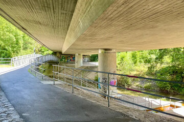 Image of the petition Reopen the Pedestrian and Cycle Path Under the Nordtangenten Bridge in Haßfurt
