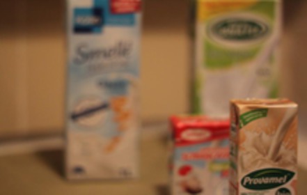 Bild der Petition: Pflanzenmilch bei der Mehrwertsteuer als Grundnahrungsmittel einstufen