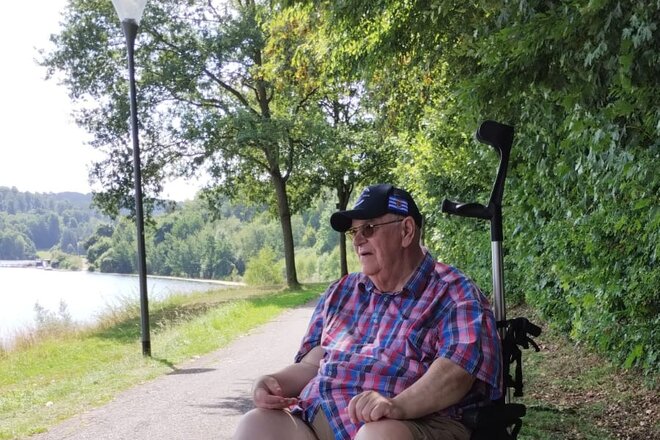 Изображение на петицията „Pflegegeld halbiert – Politik spart bei den Schwächsten!“