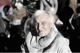 Bild der Petition: Pflegenotstand beenden! Hilfspaket für Pflegekräfte jetzt!