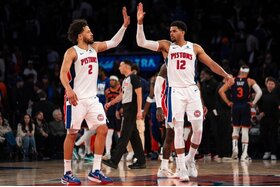 Immagine della petizione: Pistons Snap NBA-Record, Beating Knicks 100-94