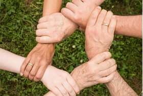 Bild der Petition: Politik soll und muss humaner und anständiger werden - Wo sind unsere "Werte"?