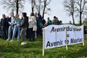 Poza petiției:Pour garder un enseignement attractif et de qualité au lycée de Mauriac !!