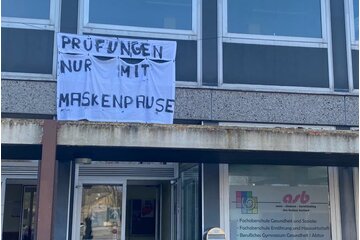 Bild der Petition Prüfungen nur mit Maskenpause