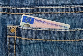 Beeld van die petisie: Prüfungsmonopol der DEKRA