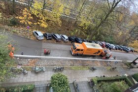 Foto da petição:Querparken wieder erlauben: gegen Parkraum - Vernichtung im Wohngebiet Hamburg - Eppendorf