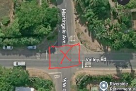 Obrázek petice:Request for Raised Intersection at Martingale and Valley Road, Hout Bay