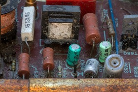 Bild der Petition: Ressourcen schützen: Reparatur von Elektrogeräten fördern und geplante Obsoleszenz verbieten!