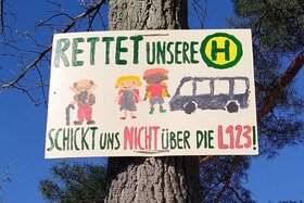 Bild der Petition: Rettet die Bushaltestelle Blankenheimer Weg/Oberbachem - sichere Mobilität für alle